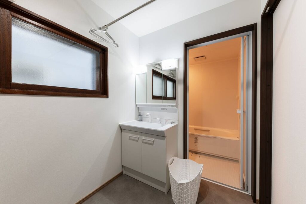 cosmic hill's 脱衣室